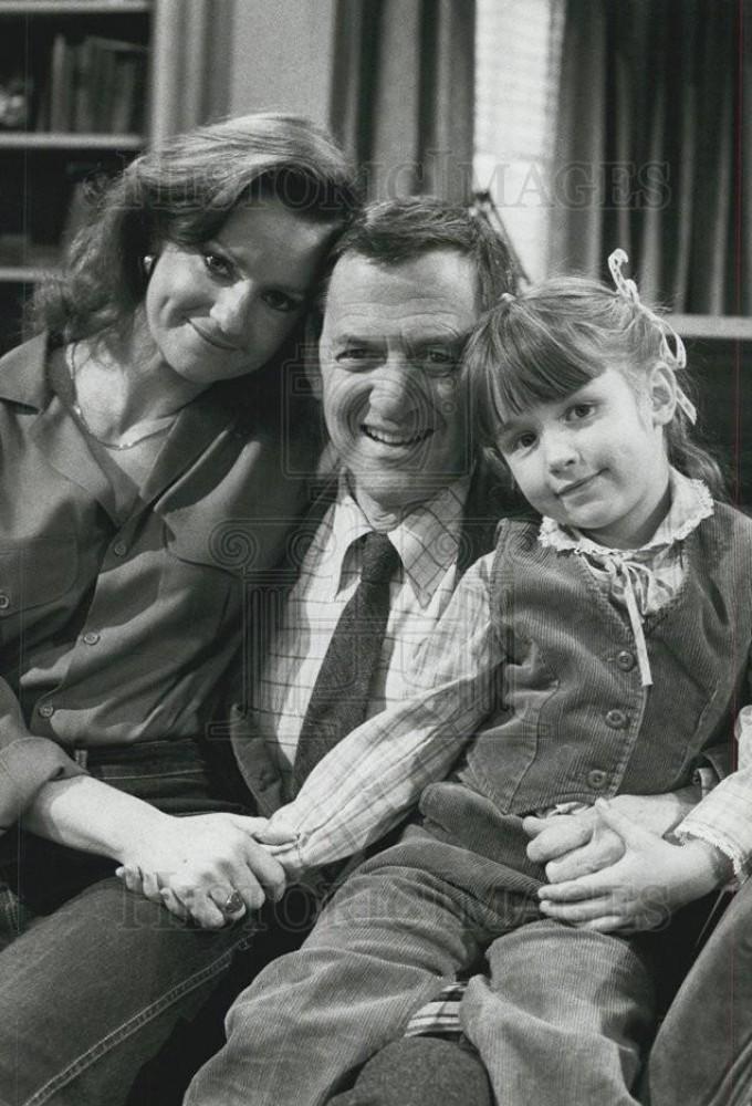 Love, Sidney