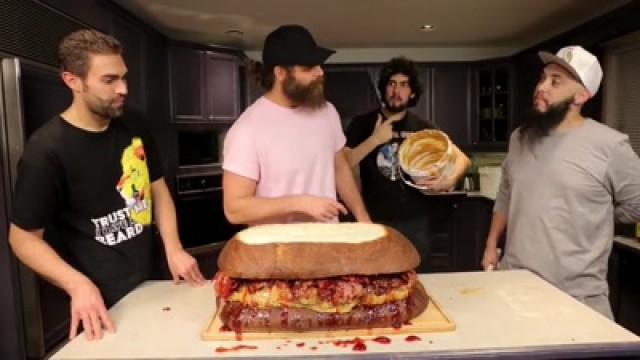 100LB Peanut Butter and Jelly Sandwich