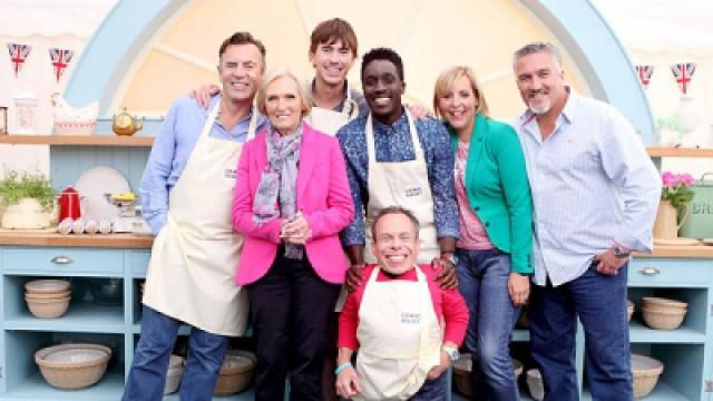 The Great Sport Relief Bake Off 2012 (2)