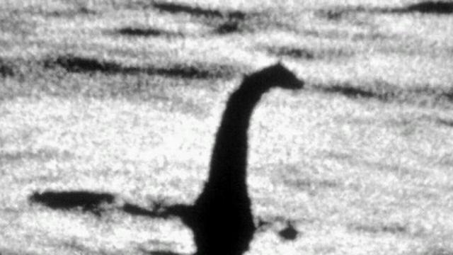 Das Ungeheuer von Loch Ness (1)