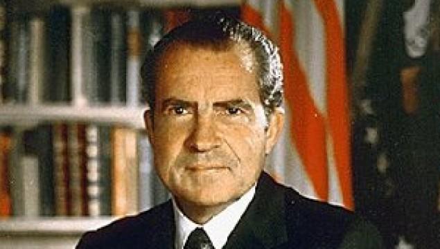 Nixon (2): Triumph