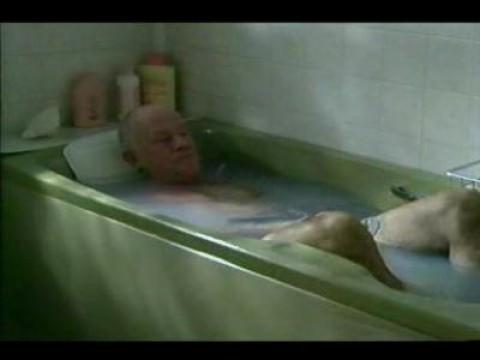 Comic Relief: Victor in The Bath