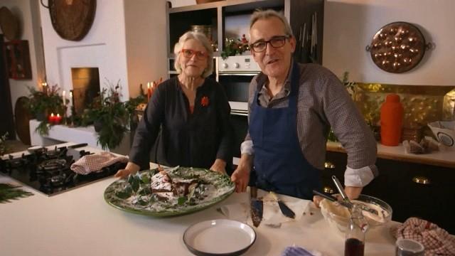 A Simply Delicious Christmas (2015), Part 1