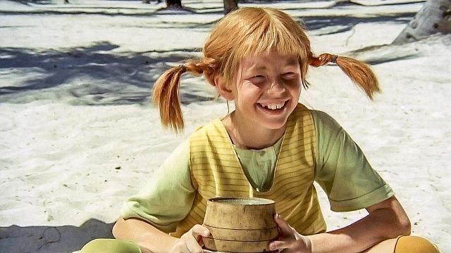 Pippi becomes a pirate