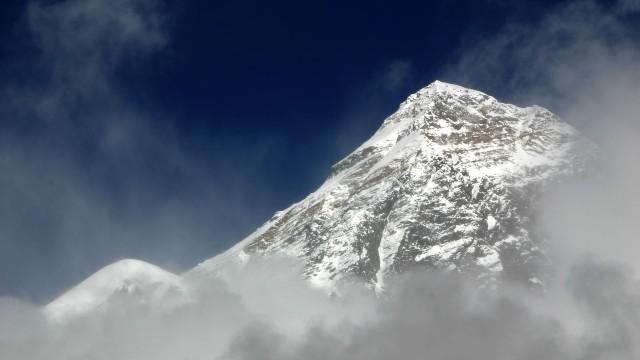 Pourquoi on laisse les morts sur l’Everest ?