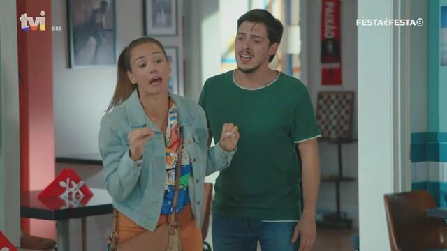Fatinha apanha António na Toca da Lenita!