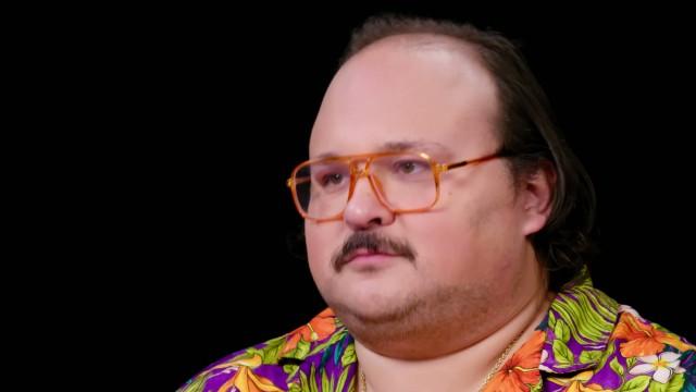 Stavros Halkias Brings His Own Ranch to Eat Spicy Wings