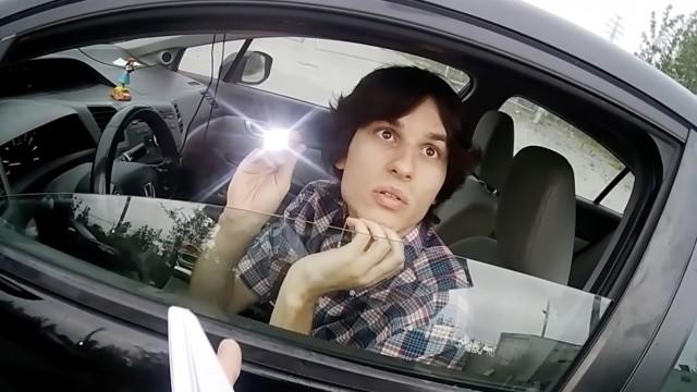 Guilty Man TRICKS Police Officer