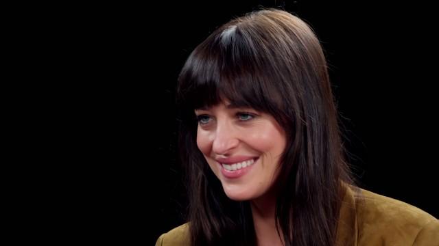 Dakota Johnson Is Not Okay While Eating Spicy Wings