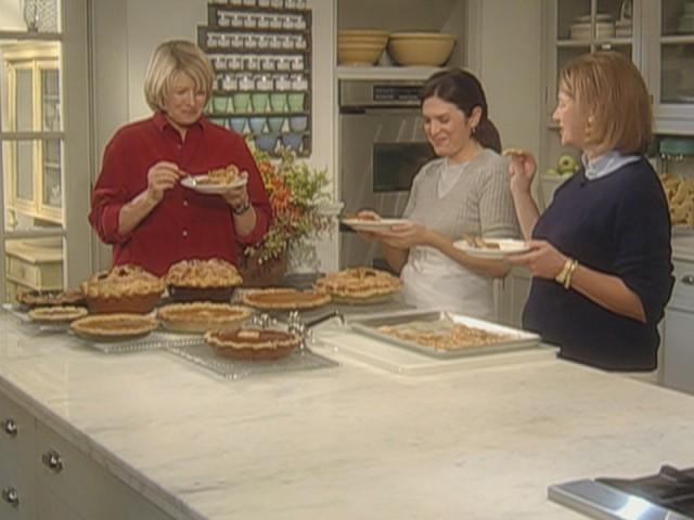 Pie Show: Piecrust (Pate Brisee); Pumpkin-Molasses Pie