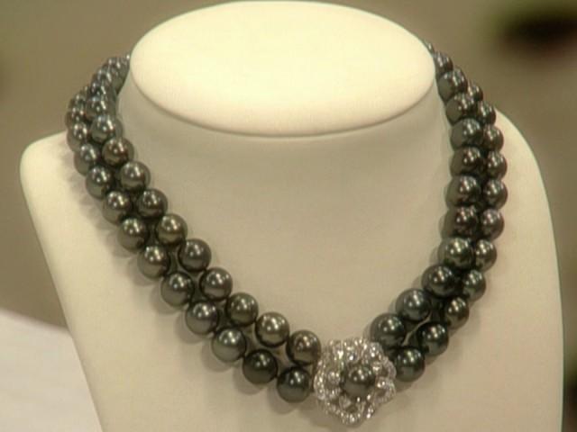 Mikimoto Pearls; Simple Floral Centerpieces