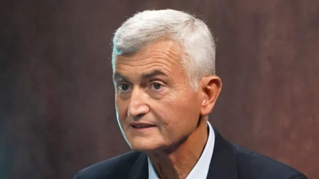 CHIRURGIEN SPÉCIALISTE EN GREFFE : LES MOMENTS LES PLUS STRESSANTS DE SA CARRIÈRE (TRAFIC D'ORGANES)