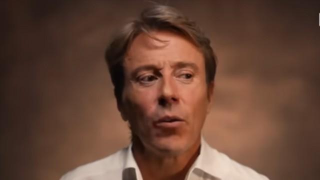 IL DÉCOUVRE SON HOMOSEXUALITÉ À 38 ANS, ALORS QU'IL EST MARIÉ ET PÈRE DE 3 ENFANTS