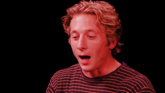 Jeremy Allen White Embraces Chaos While Eating Spicy Wings