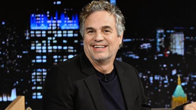 Mark Ruffalo, Addison Rae, Chase Infiniti