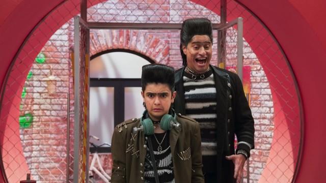 ¡Ahí hay humor, familia!