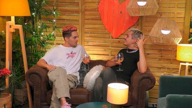 2193 - Abierto a todo tipo de relaciones