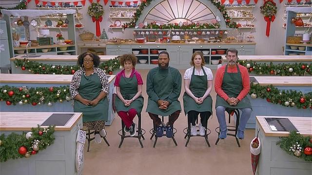 Celebrity Holiday 2025