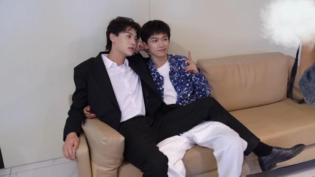 Behind the Scenes – Polaroid Shooting