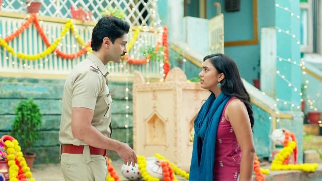 Sanjay Shares A Lead