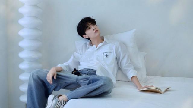 田栩宁生日直播