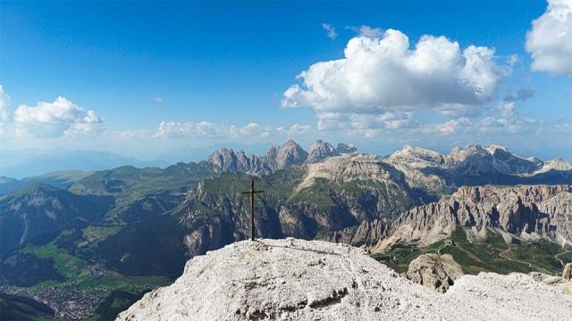 アルプス2億4千万年の絶景