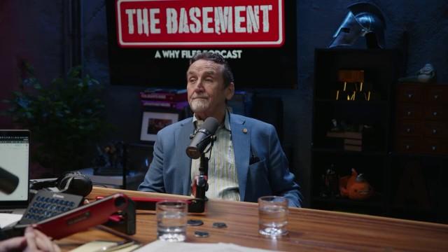 UFO Contact, Government Secrets and the CIA | Basement #004: Chris Bledsoe