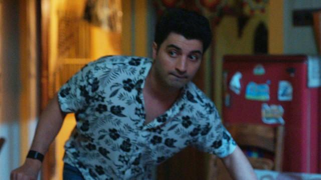 Percy Steals The Papers