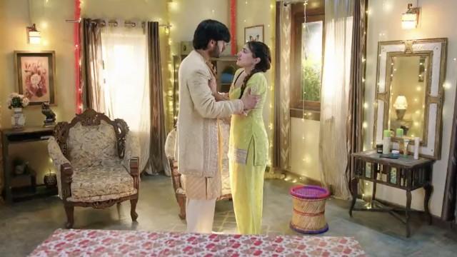 Nawab Stands Up for Neelu