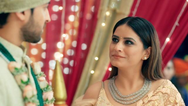 Virat and Sara's Connection