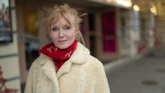 Essie Davis