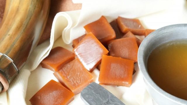 Pocket Soup for the 18th Century Traveler