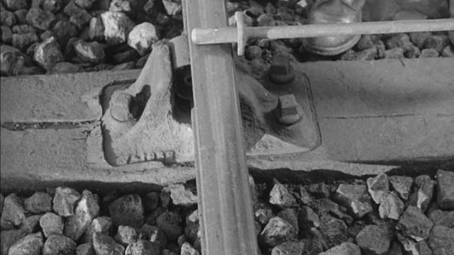 Day to Day Track Maintenance: Part 1: Plain Line