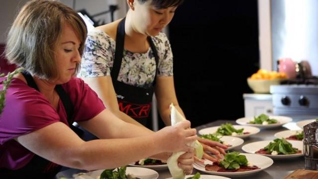 Auckland: Hannah and Cathy