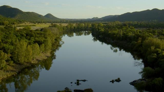 Vredefort Dome Crater of Life