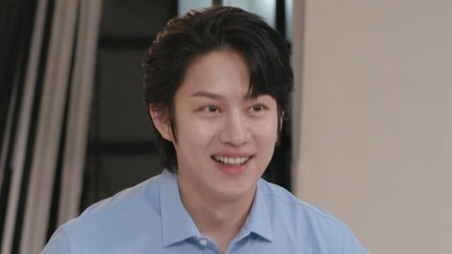 Kim Hee Chul talks about cutting his hair for an ad.