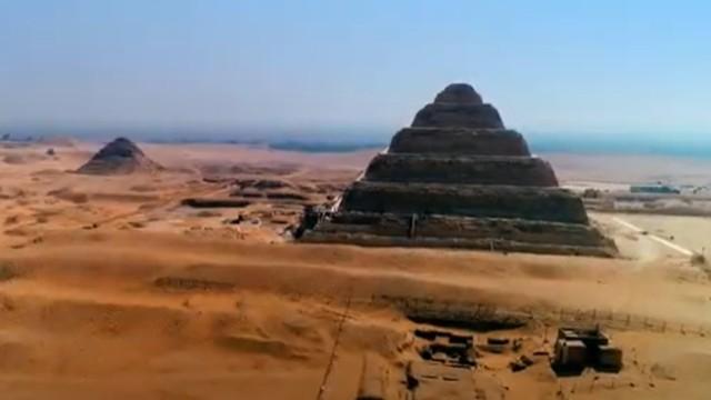 Hunt For The First Pyramid