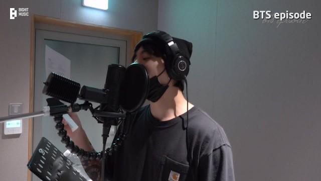 'Left and Right (Feat. Jung Kook of BTS)' Recording Sketch