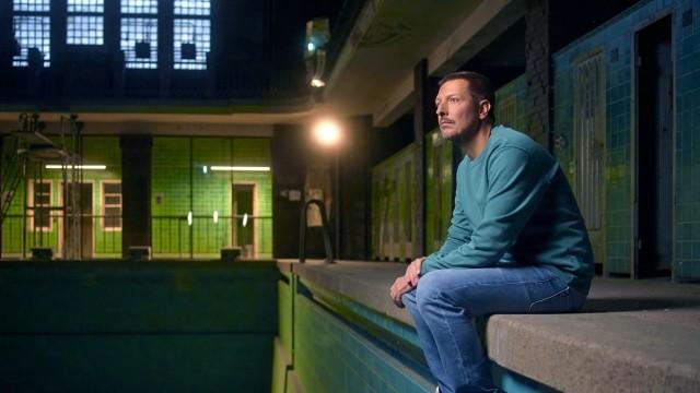 Giftig. Unzerstörbar. Thilo Mischke auf den Spuren tödlicher Chemikalien.