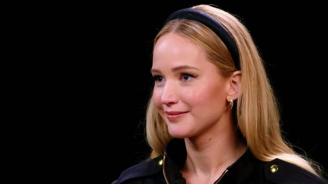 Jennifer Lawrence Sobs in Pain While Eating Spicy Wings