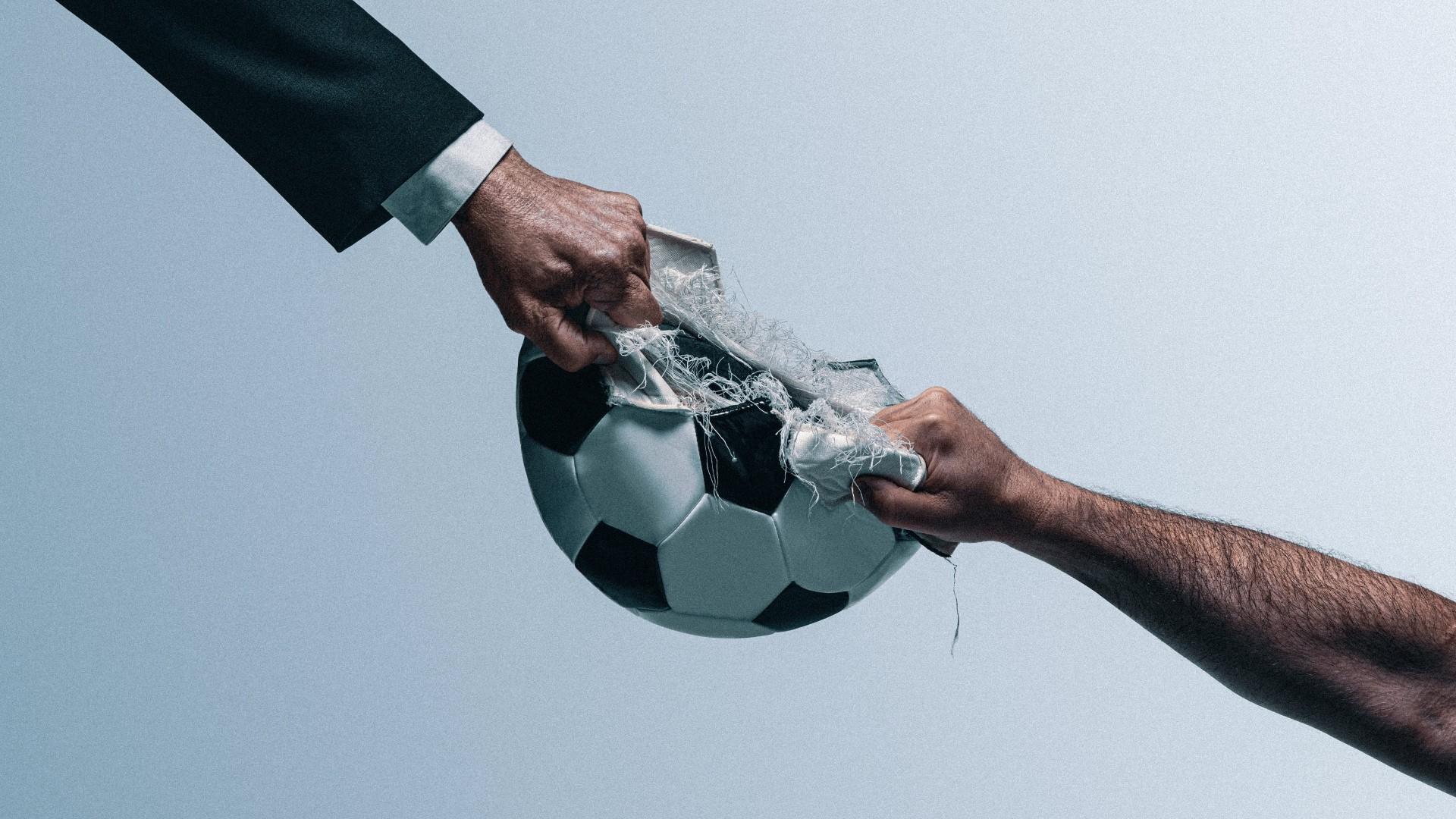 La Superliga: guerra por el fútbol